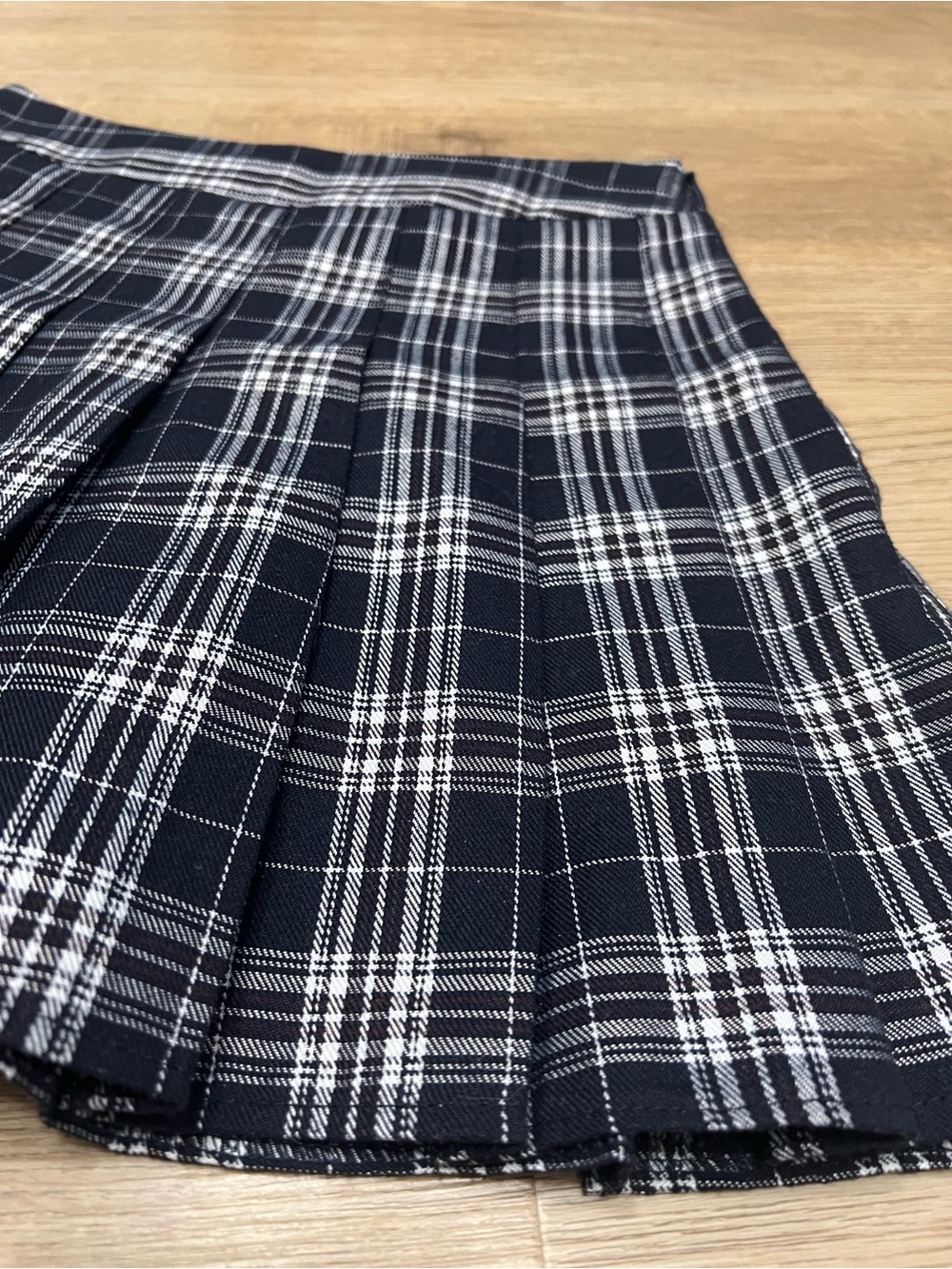 Navy Plaid Pleated Skirt - Classic Schoolgirl Style